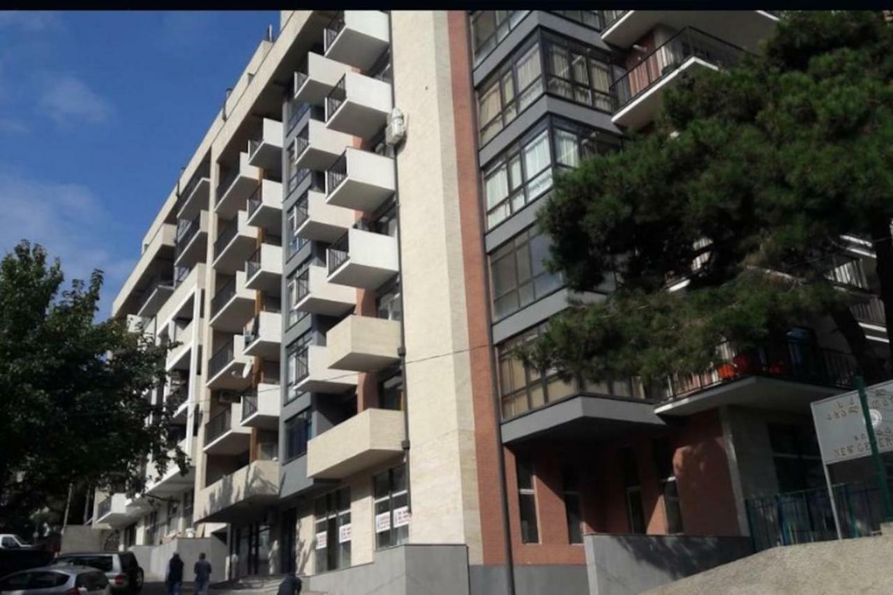 Sunny Apartment Ortachala Tbilisi Eksteriør bilde