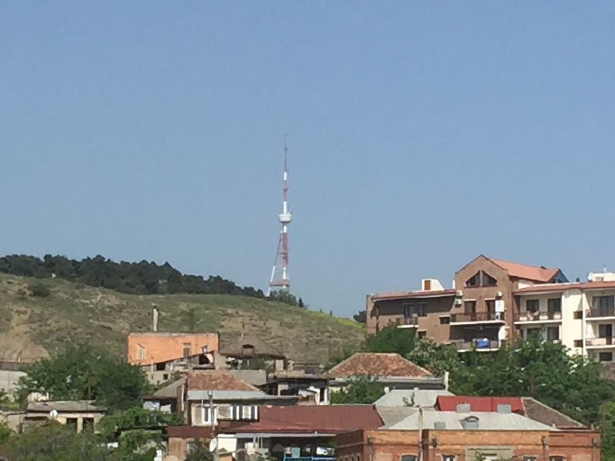 Sunny Apartment Ortachala Tbilisi Eksteriør bilde